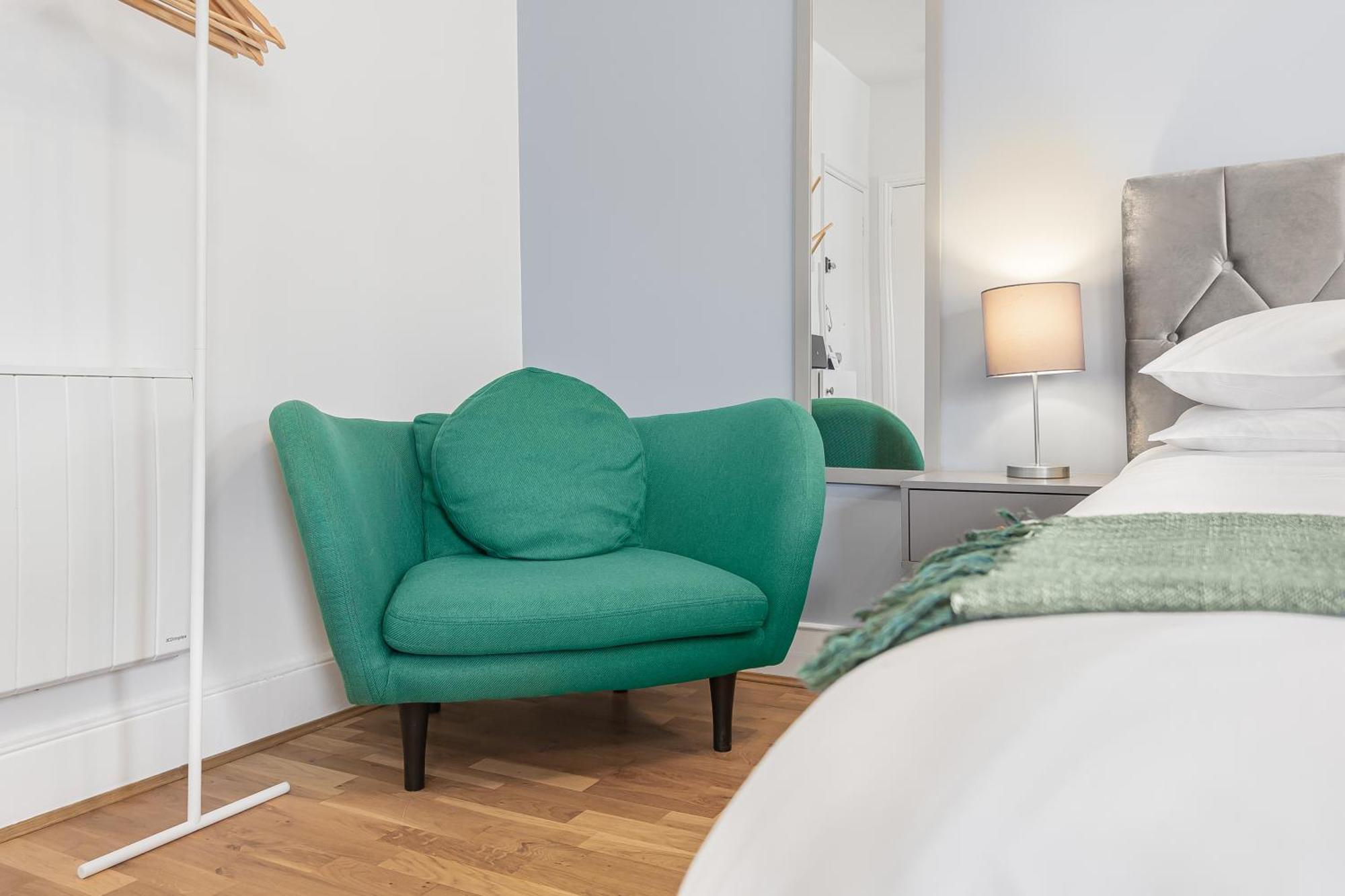 Cosy Studio Flat Moments From The Beach, Kemptown Brighton Eksteriør billede